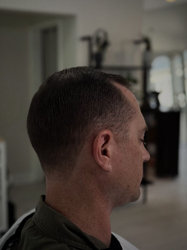 Short classic taper, in profile